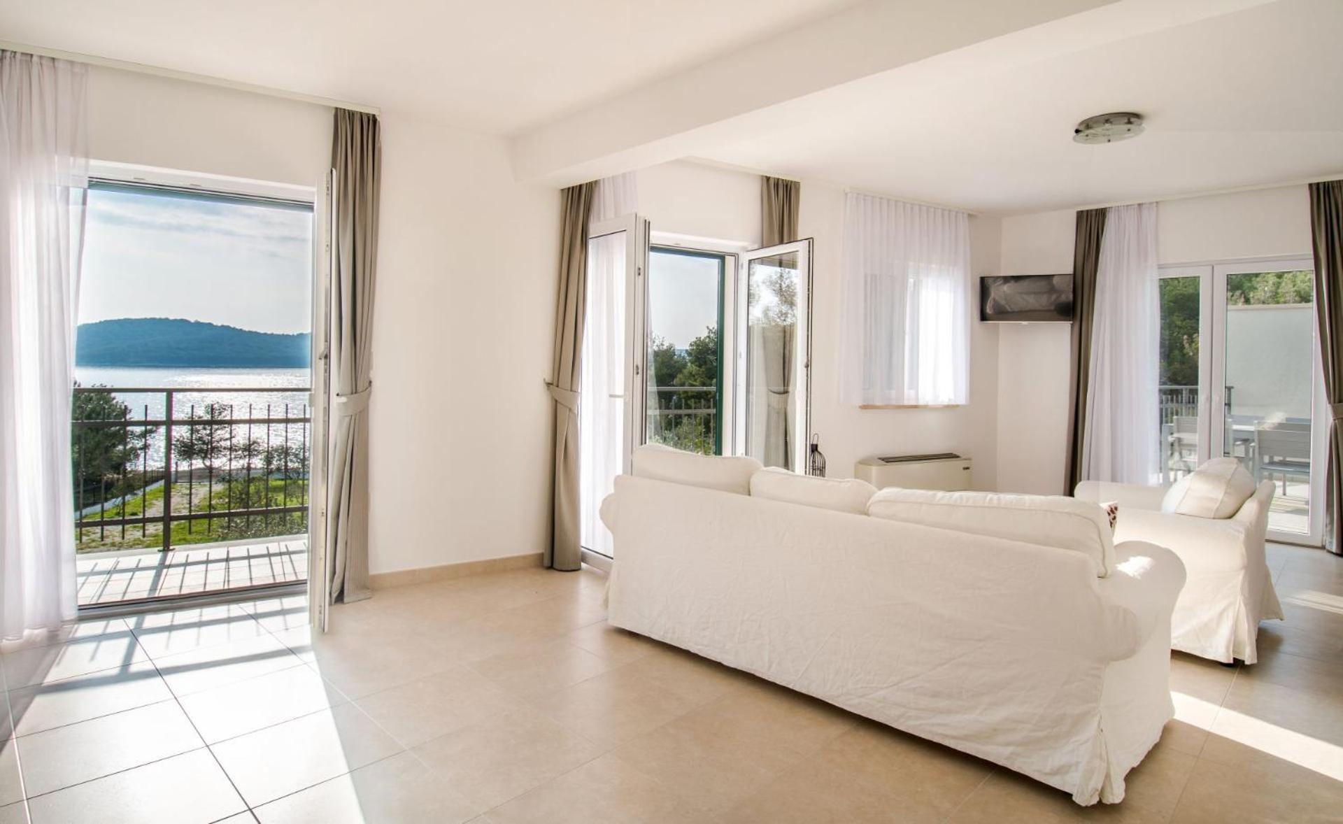 Bijaka Villas&Apartments Milna  Habitación foto