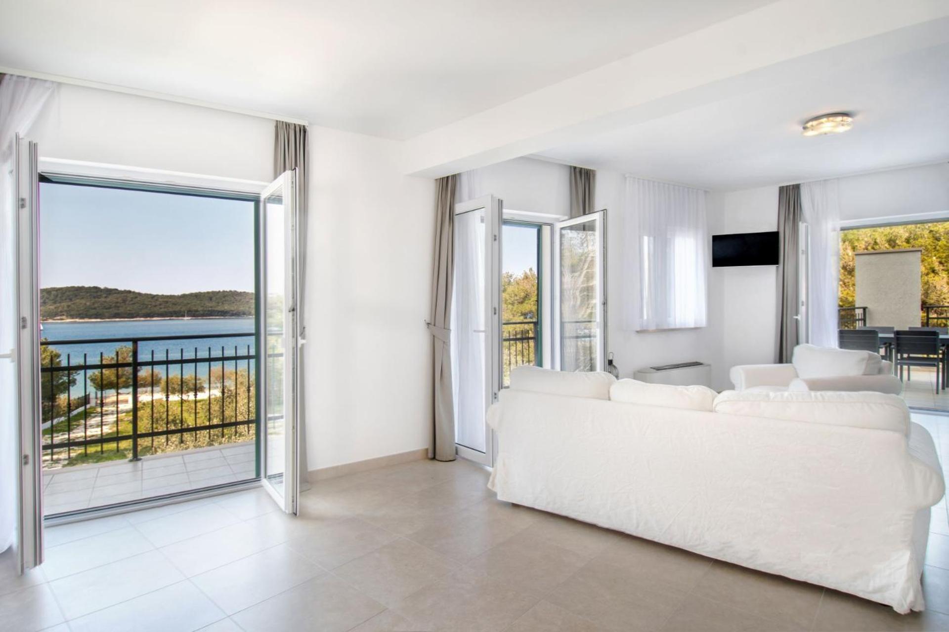 Bijaka Villas&Apartments Milna  Habitación foto